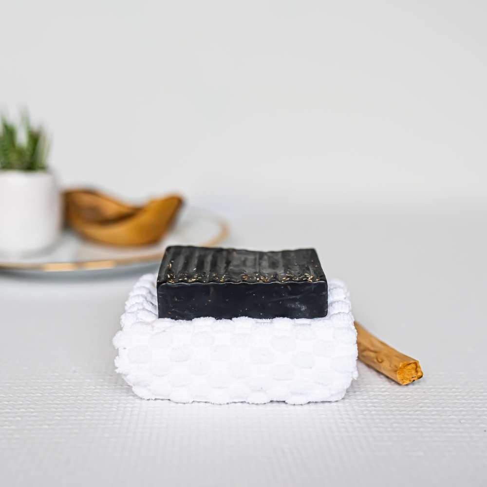 Activated Charcoal - Soap Bar (Shea & Oat) | Humby Organics - Zero Waste Cartel